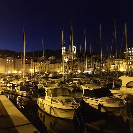 D'une Avec Vue Sur La Mer Balcon Amenage Et Wifi A Bastia A 3 Km De La Plage Apartment *