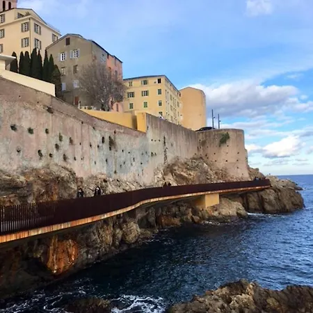 아파트 D'une Avec Vue Sur La Mer Balcon Amenage Et Wifi A Bastia A 3 Km De La Plage 바스티아